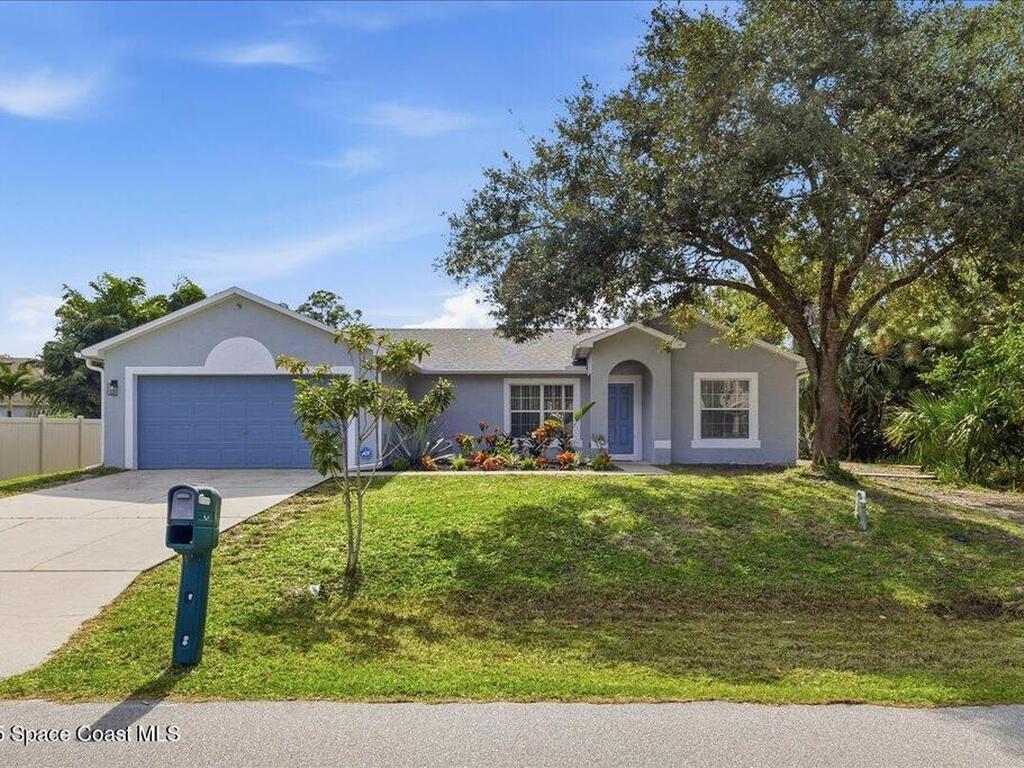 840 Avalon Street, Palm Bay, FL 32909