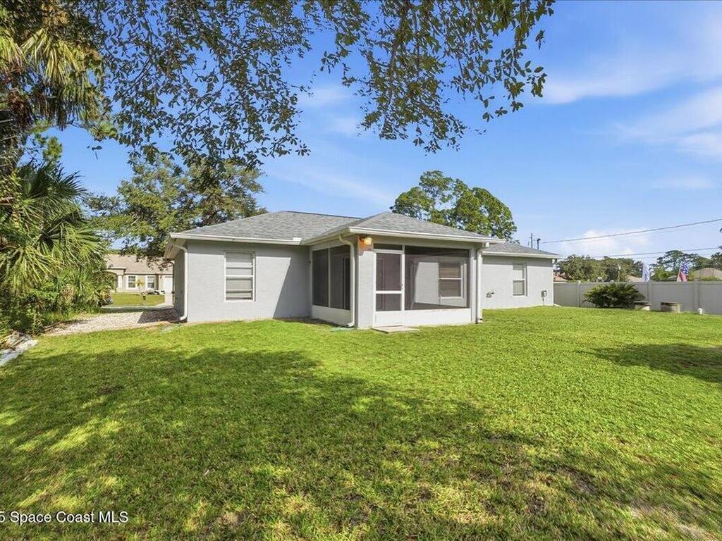 840 Avalon Street, Palm Bay, FL 32909