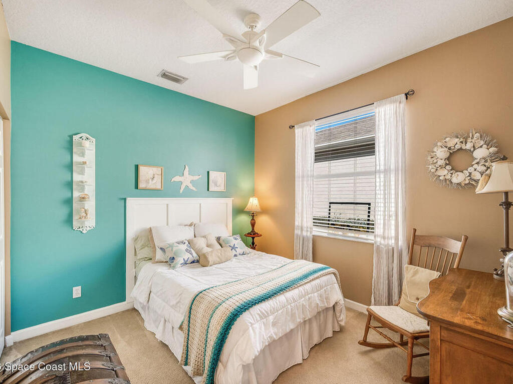 426 Gardendale Circle, Palm Bay, FL 32909