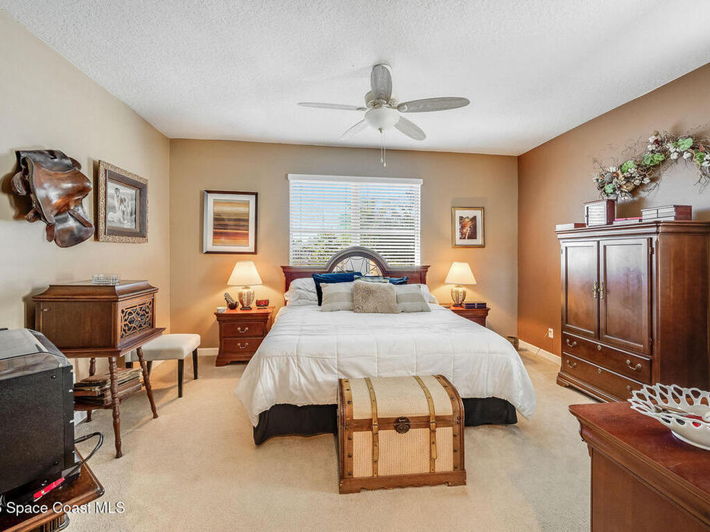 426 Gardendale Circle, Palm Bay, FL 32909