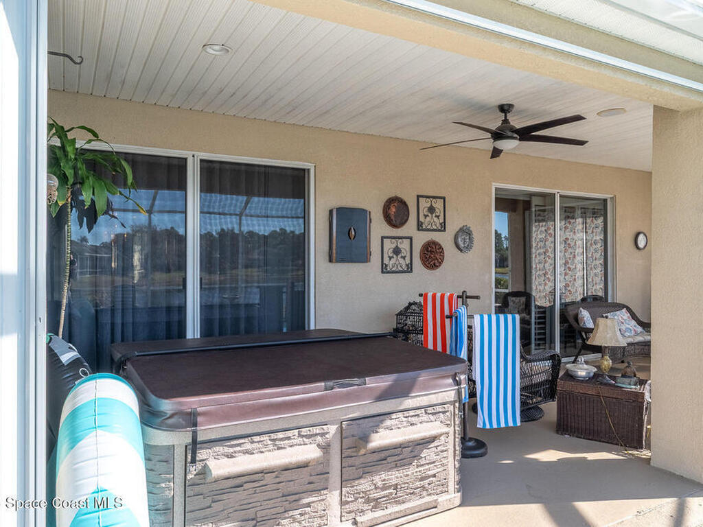 426 Gardendale Circle, Palm Bay, FL 32909