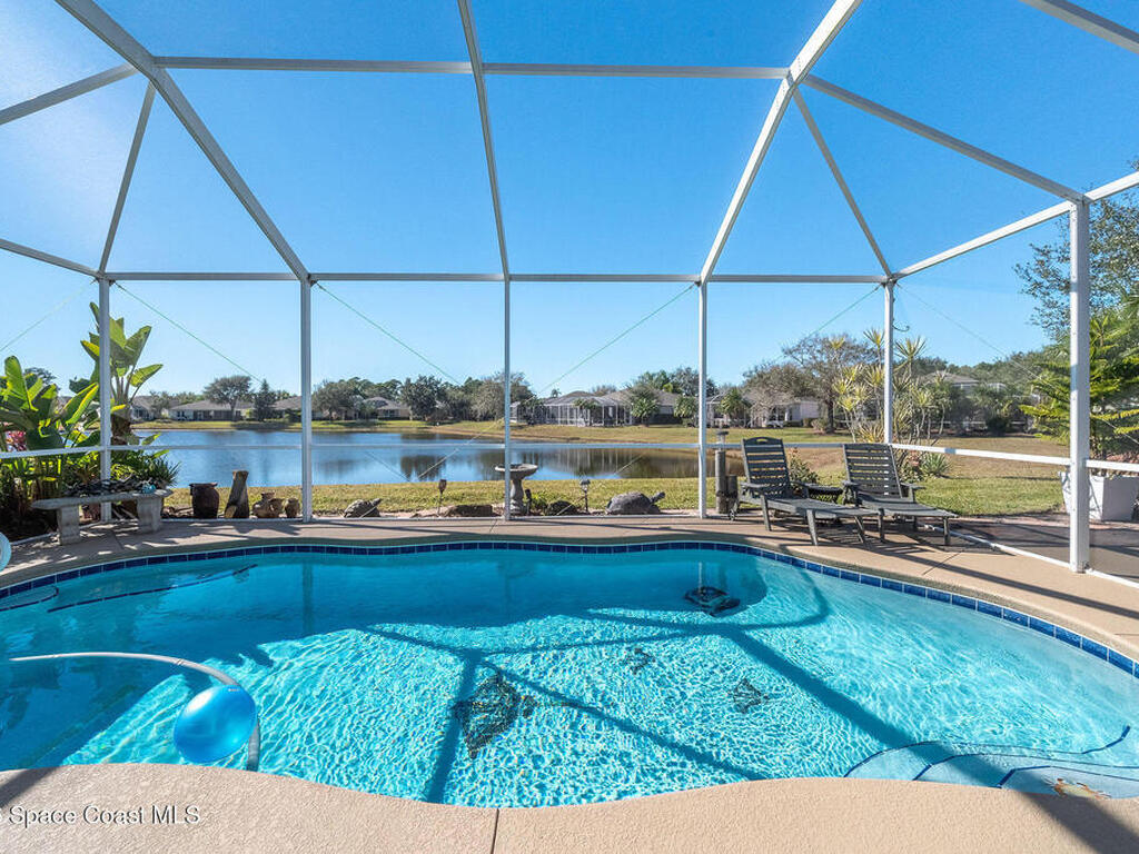 426 Gardendale Circle, Palm Bay, FL 32909