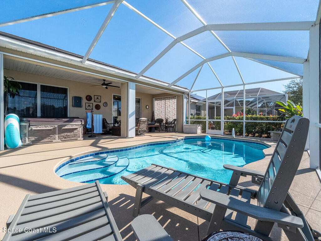 426 Gardendale Circle, Palm Bay, FL 32909