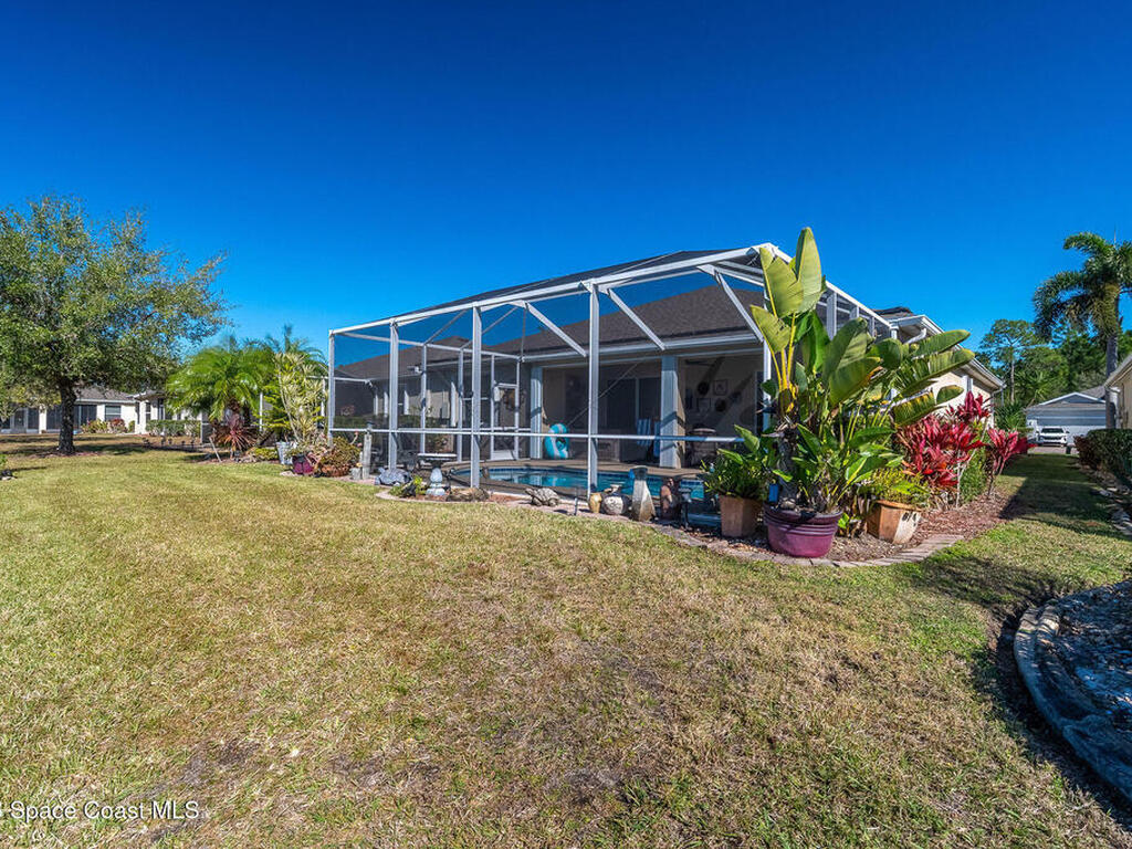 426 Gardendale Circle, Palm Bay, FL 32909