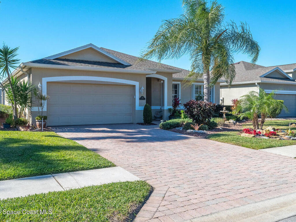 426 Gardendale Circle, Palm Bay, FL 32909