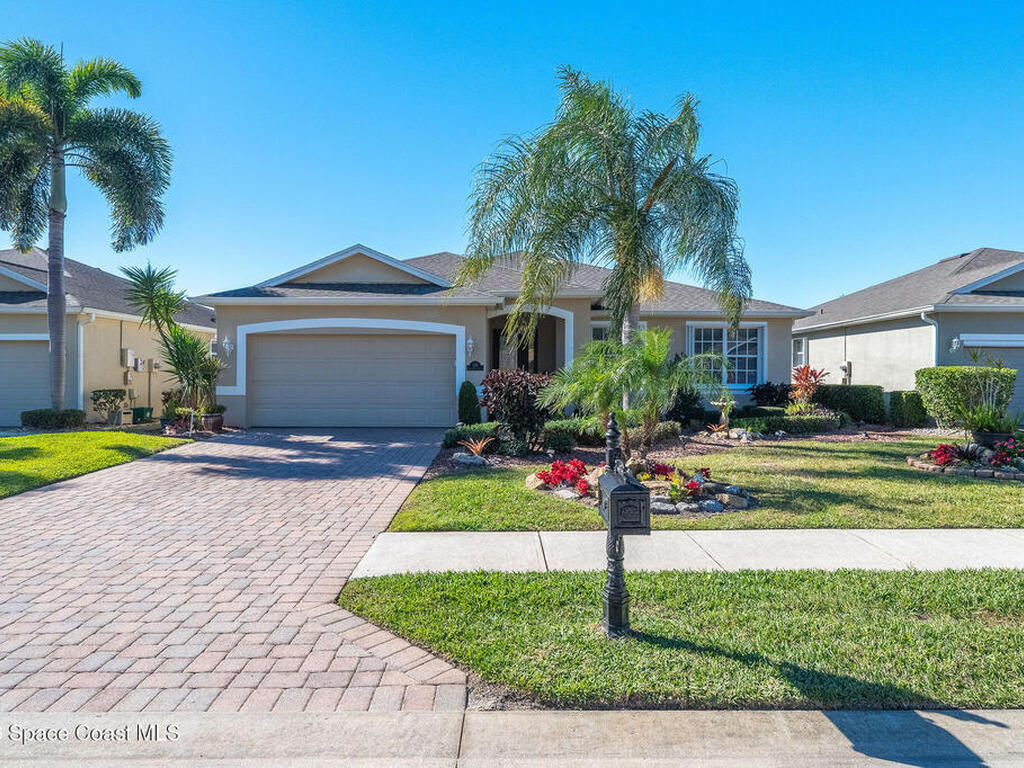 426 Gardendale Circle, Palm Bay, FL 32909