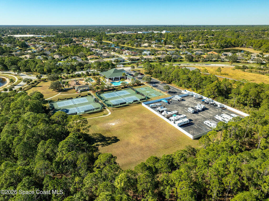 426 Gardendale Circle, Palm Bay, FL 32909