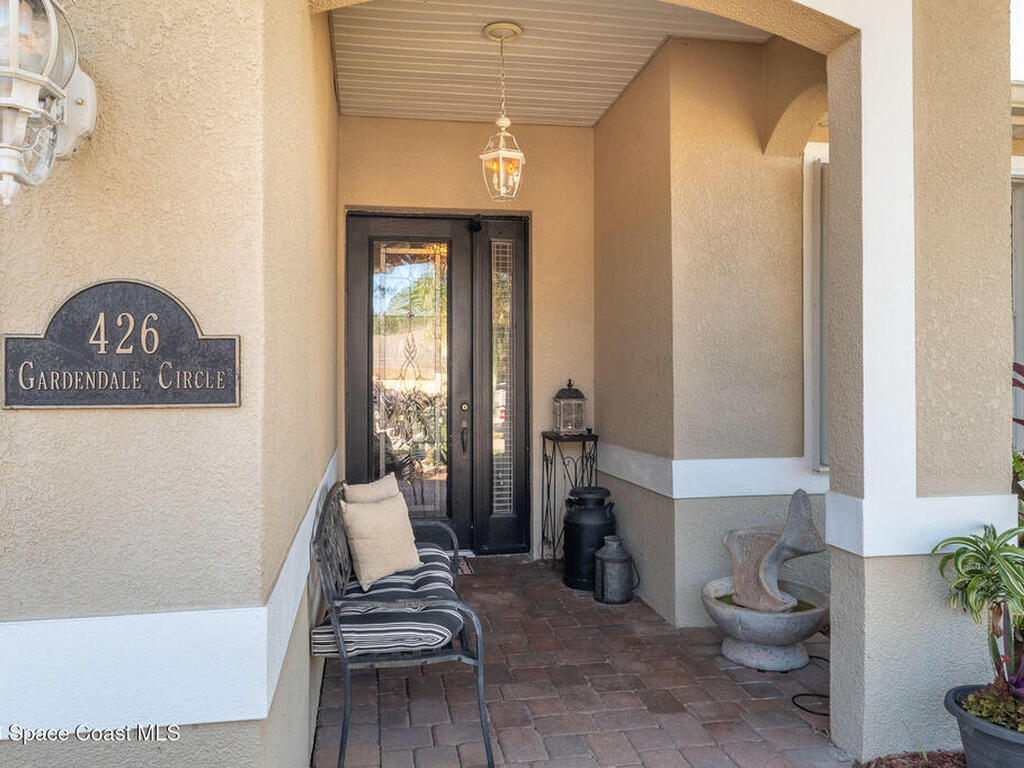 426 Gardendale Circle, Palm Bay, FL 32909