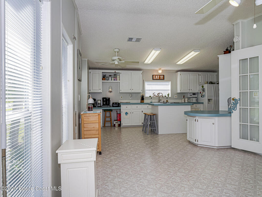 7648 Kyak Court, Micco, FL 32976