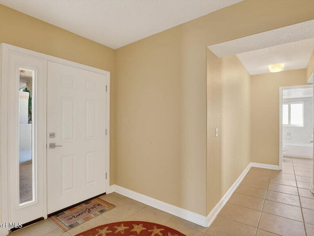 2065 Jimmy Buffett Mem Highway, Indian Harbour Beach, FL 32937