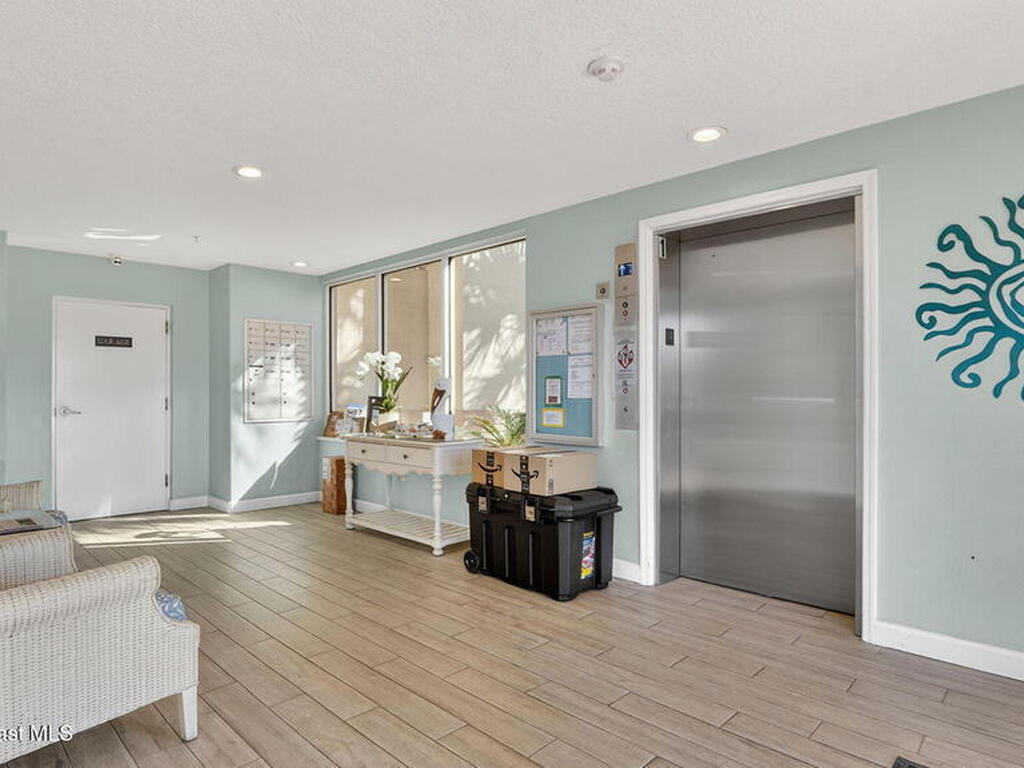 2065 Jimmy Buffett Mem Highway, Indian Harbour Beach, FL 32937