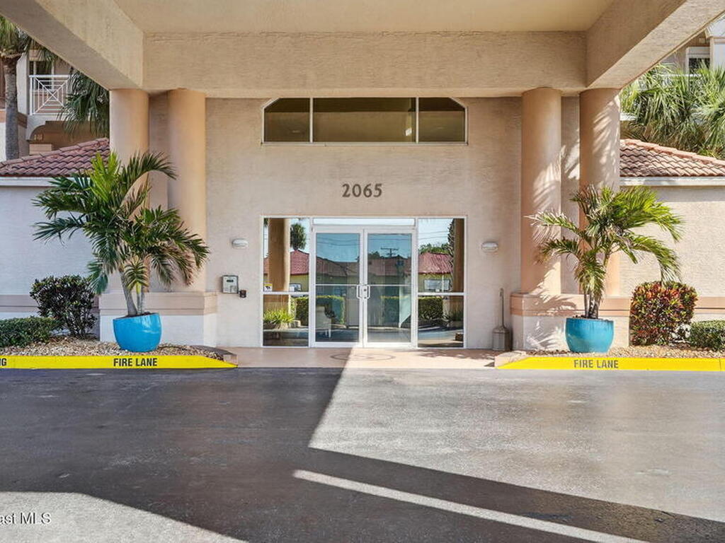 2065 Jimmy Buffett Mem Highway, Indian Harbour Beach, FL 32937