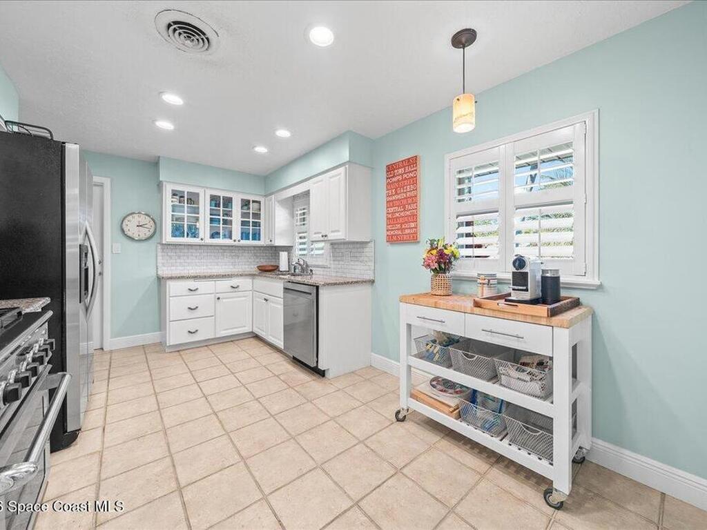 315 12th Terrace, Indialantic, FL 32903