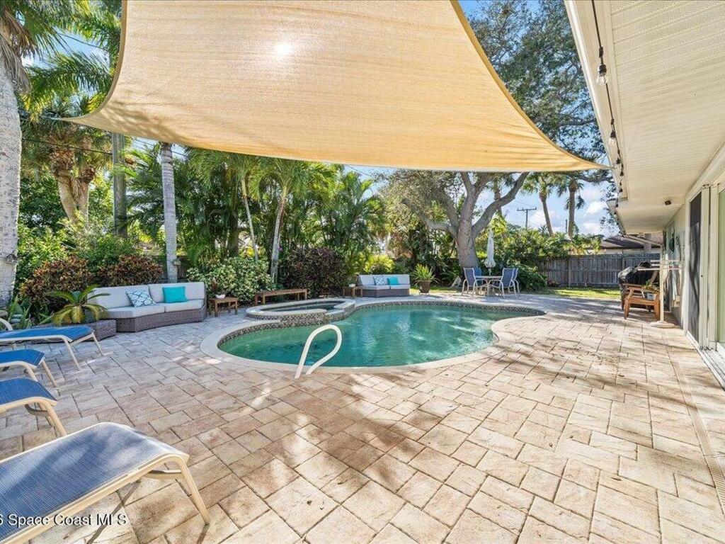 315 12th Terrace, Indialantic, FL 32903