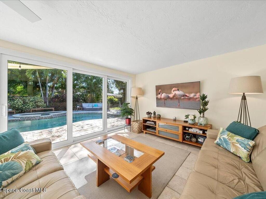 315 12th Terrace, Indialantic, FL 32903