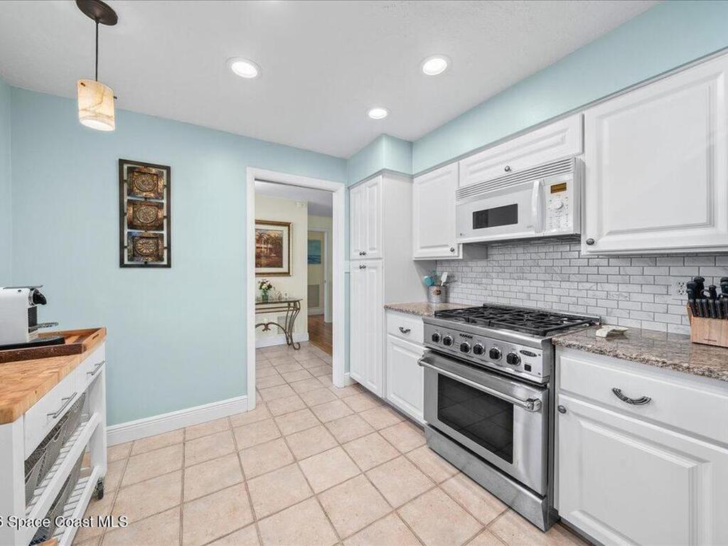 315 12th Terrace, Indialantic, FL 32903