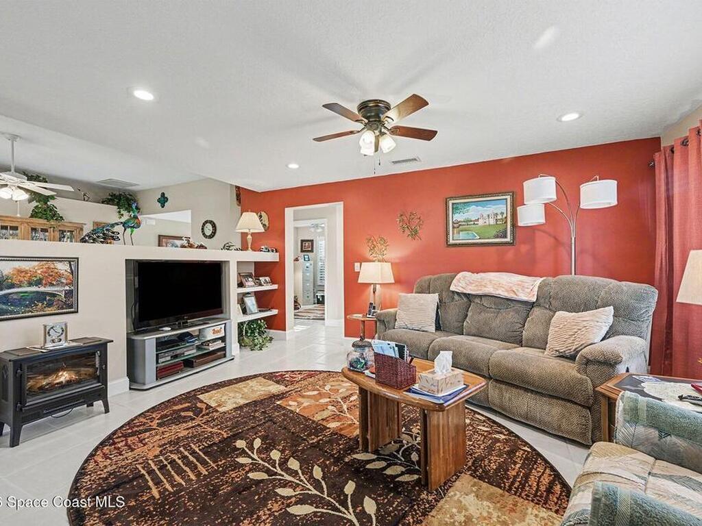 1409 California Drive, Melbourne, FL 32940