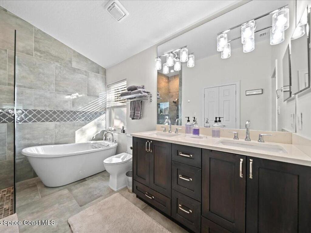 5710 Peacock Court, Titusville, FL 32780