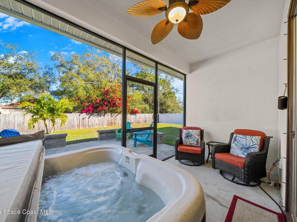 553 Rembrandt Street, Palm Bay, FL 32909