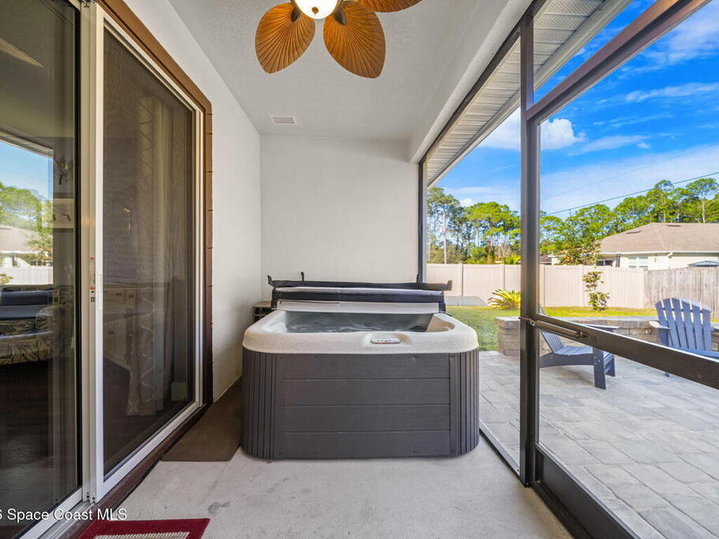 553 Rembrandt Street, Palm Bay, FL 32909