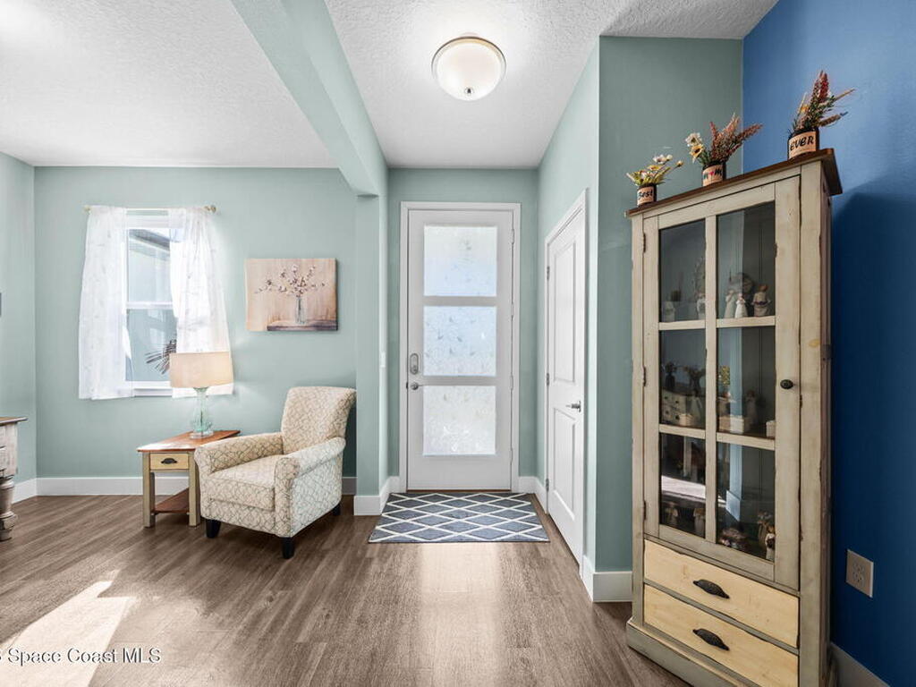 553 Rembrandt Street, Palm Bay, FL 32909