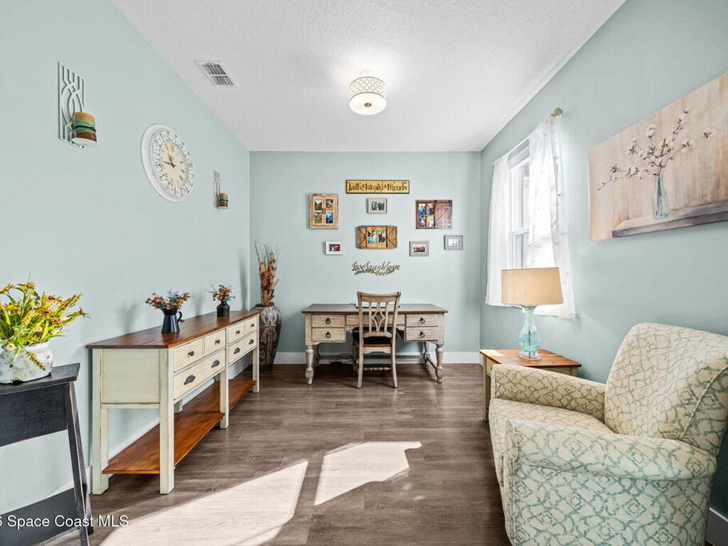 553 Rembrandt Street, Palm Bay, FL 32909