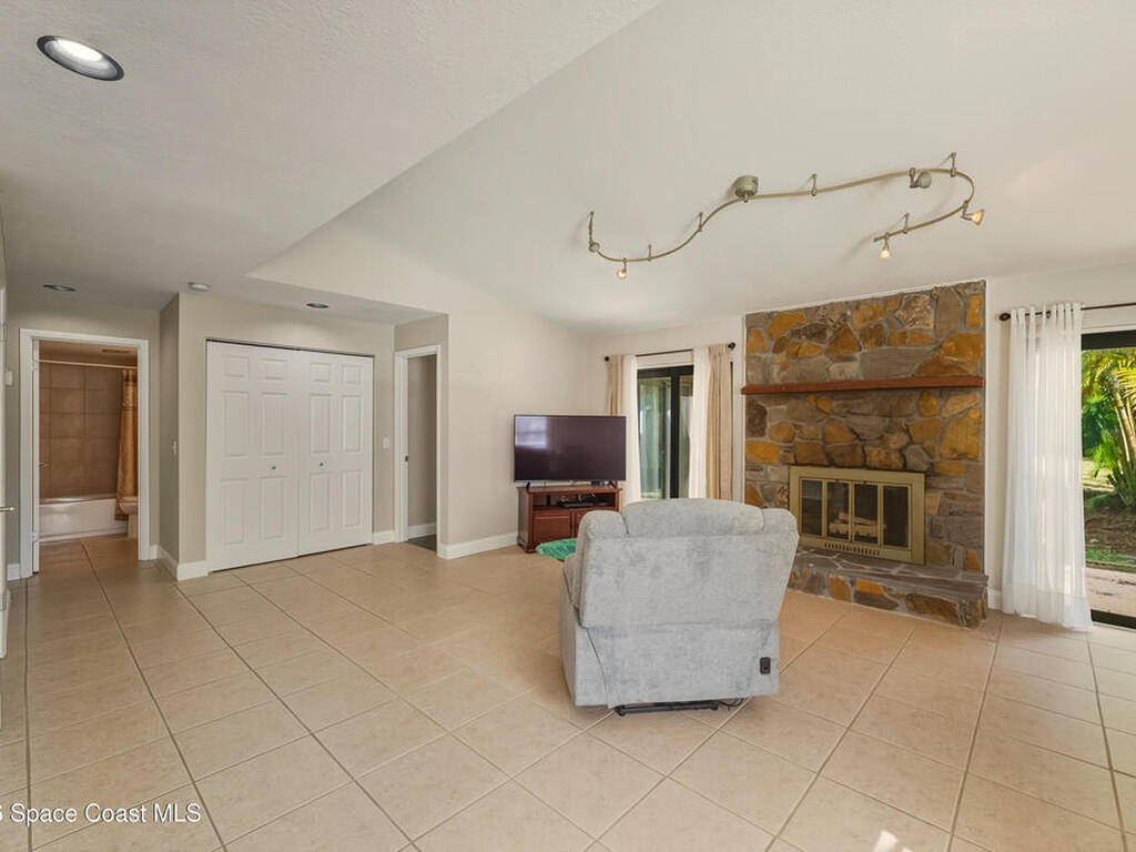 3447 Sandpiper Court, Melbourne, FL 32935