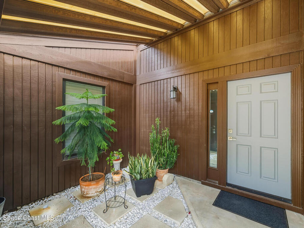 3447 Sandpiper Court, Melbourne, FL 32935