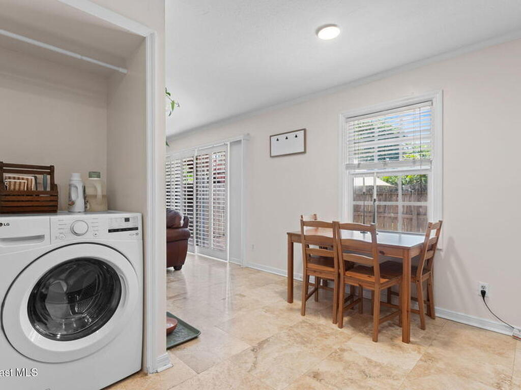 913 S Colonial Court, Indian Harbour Beach, FL 32937