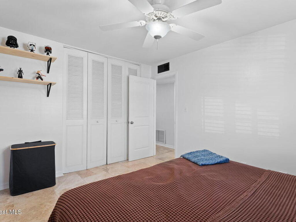 913 S Colonial Court, Indian Harbour Beach, FL 32937