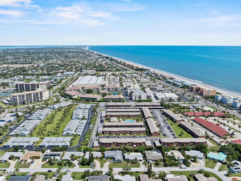 913 S Colonial Court, Indian Harbour Beach, FL 32937