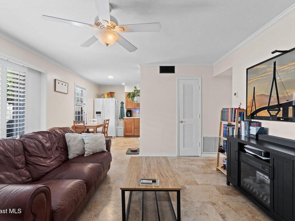 913 S Colonial Court, Indian Harbour Beach, FL 32937