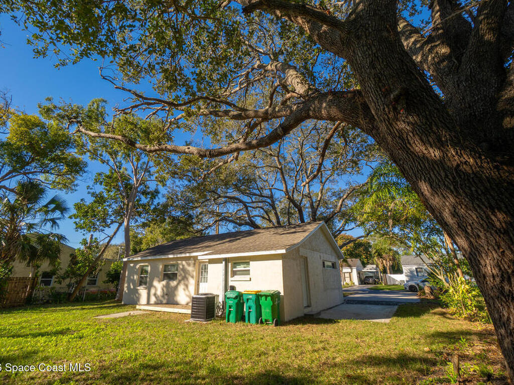 1396 Earl Drive, Merritt Island, FL 32952