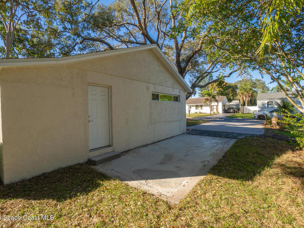 1396 Earl Drive, Merritt Island, FL 32952