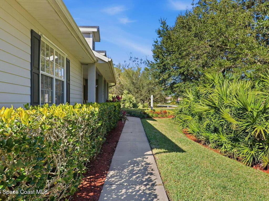 5696 Cypress Creek Drive, Grant, FL 32949