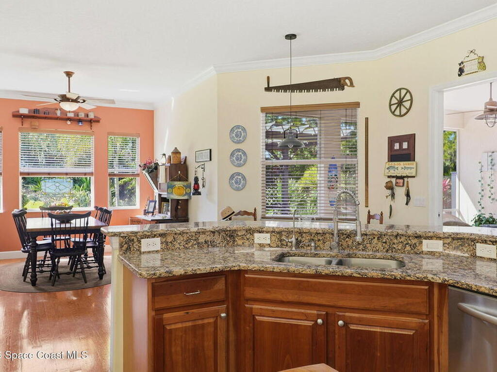 5696 Cypress Creek Drive, Grant, FL 32949