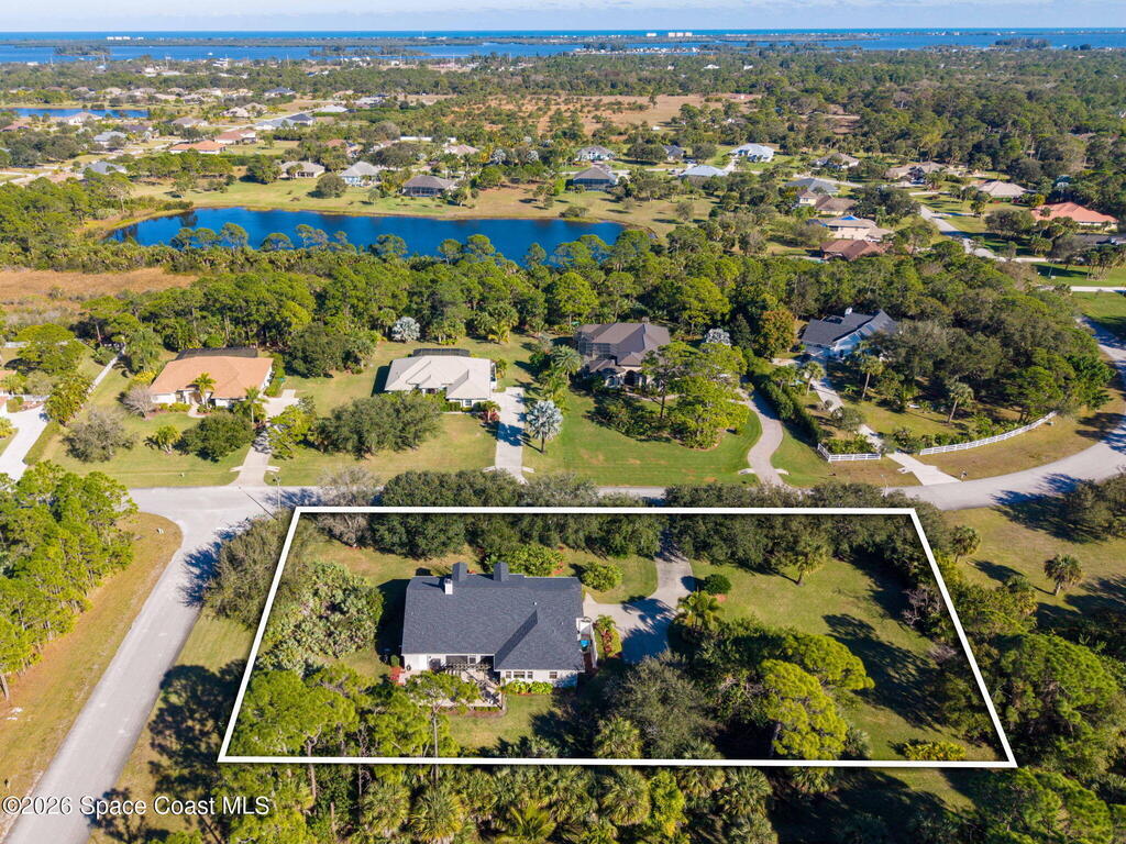 5696 Cypress Creek Drive, Grant, FL 32949