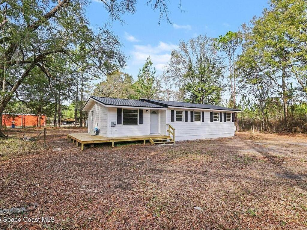 17376 NW 37th Lane, Starke, FL 32091