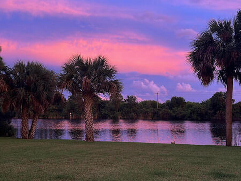 7035 Indian River Boulevard, Grant, FL 32949