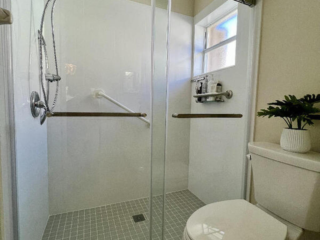 1471 Lago Mar Drive, Melbourne, FL 32940