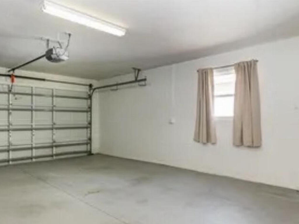 1471 Lago Mar Drive, Melbourne, FL 32940