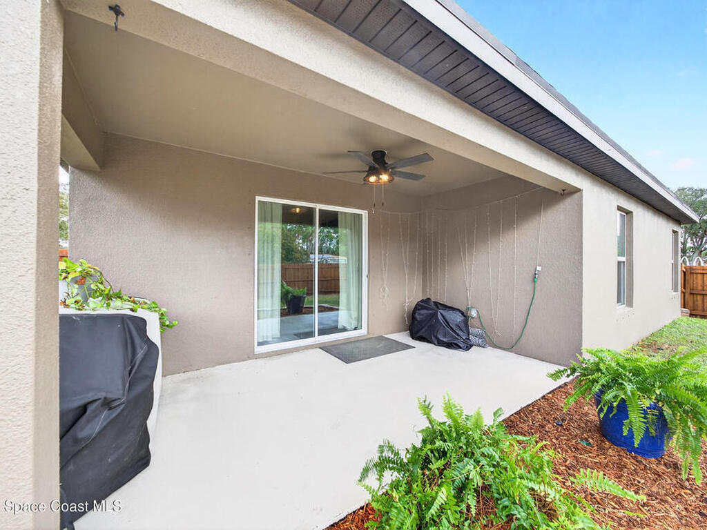 733 Walmsley Street, Palm Bay, FL 32908