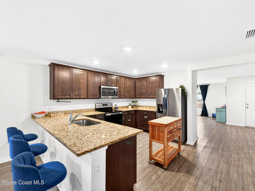 733 Walmsley Street, Palm Bay, FL 32908