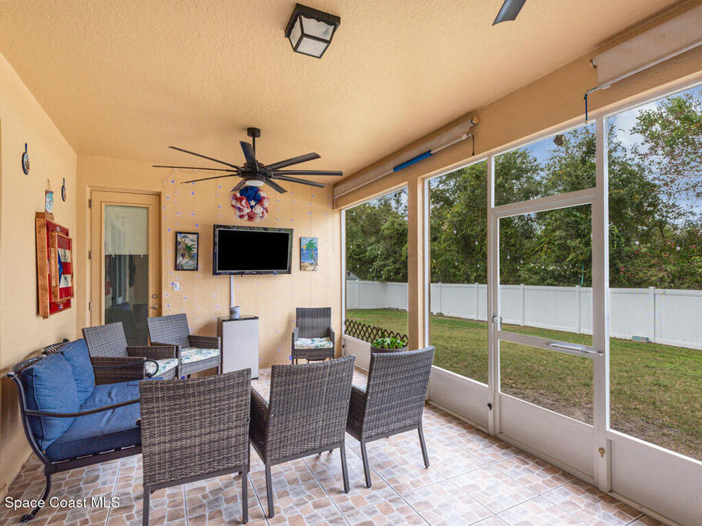 1421 Daystar Lane, Deltona, FL 32725