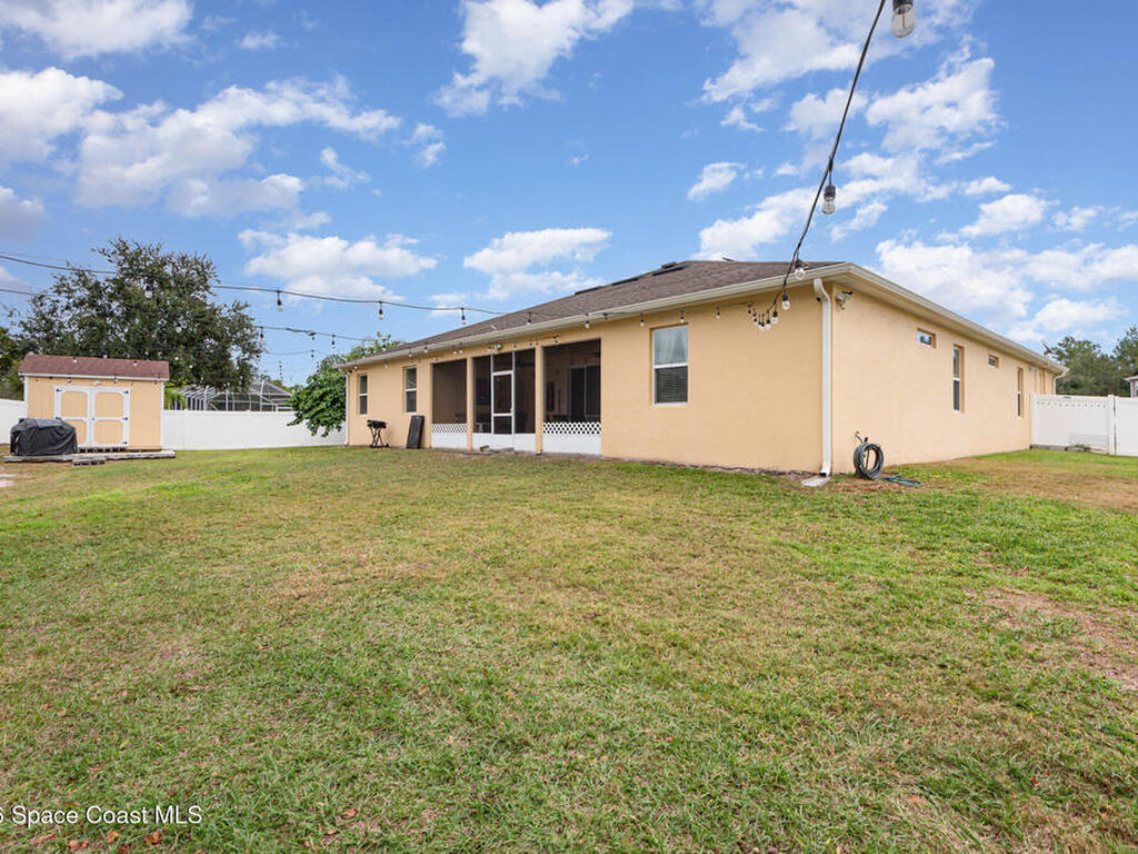 1421 Daystar Lane, Deltona, FL 32725