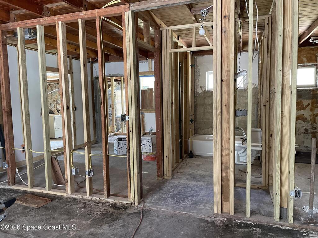 2360 Cottonwood Avenue, Melbourne, FL 32904