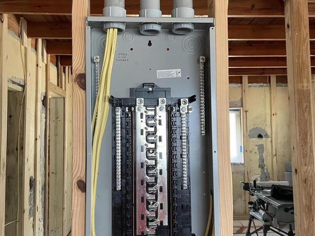 2360 Cottonwood Avenue, Melbourne, FL 32904