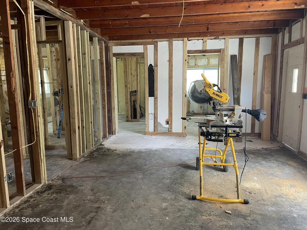 2360 Cottonwood Avenue, Melbourne, FL 32904