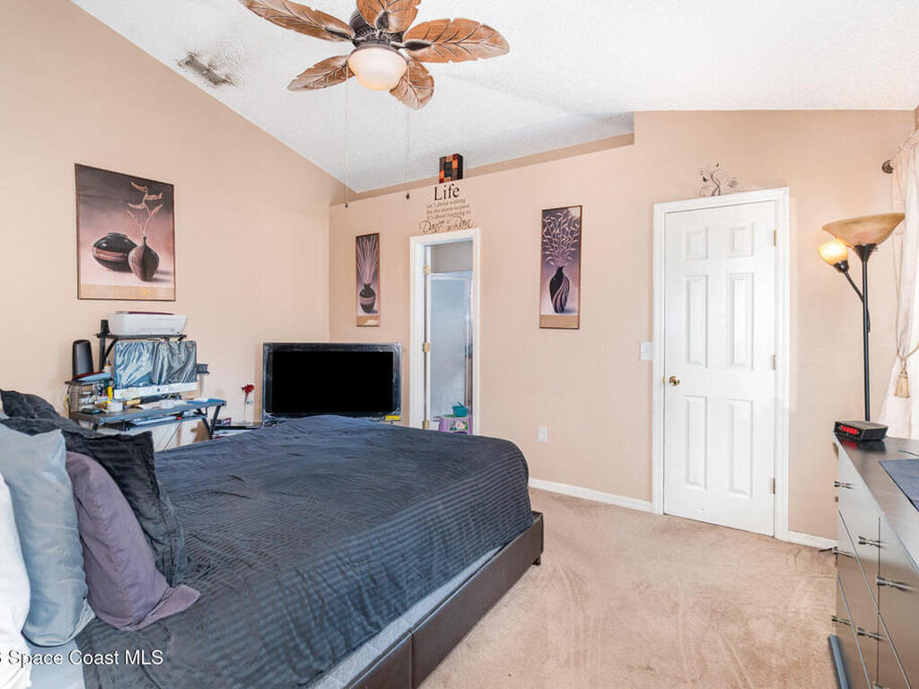 2830 Gramercy Drive, Deltona, FL 32738