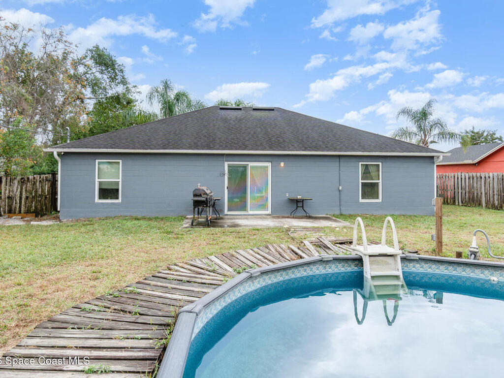 2830 Gramercy Drive, Deltona, FL 32738